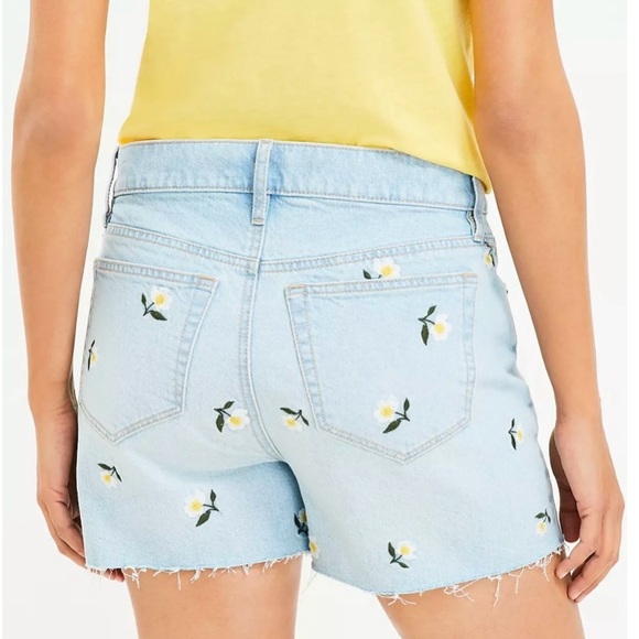 LOFT HIGH RISE FRAYED CUT OFF DENIM SHORTS 17” WAIST - Picture 4 of 9